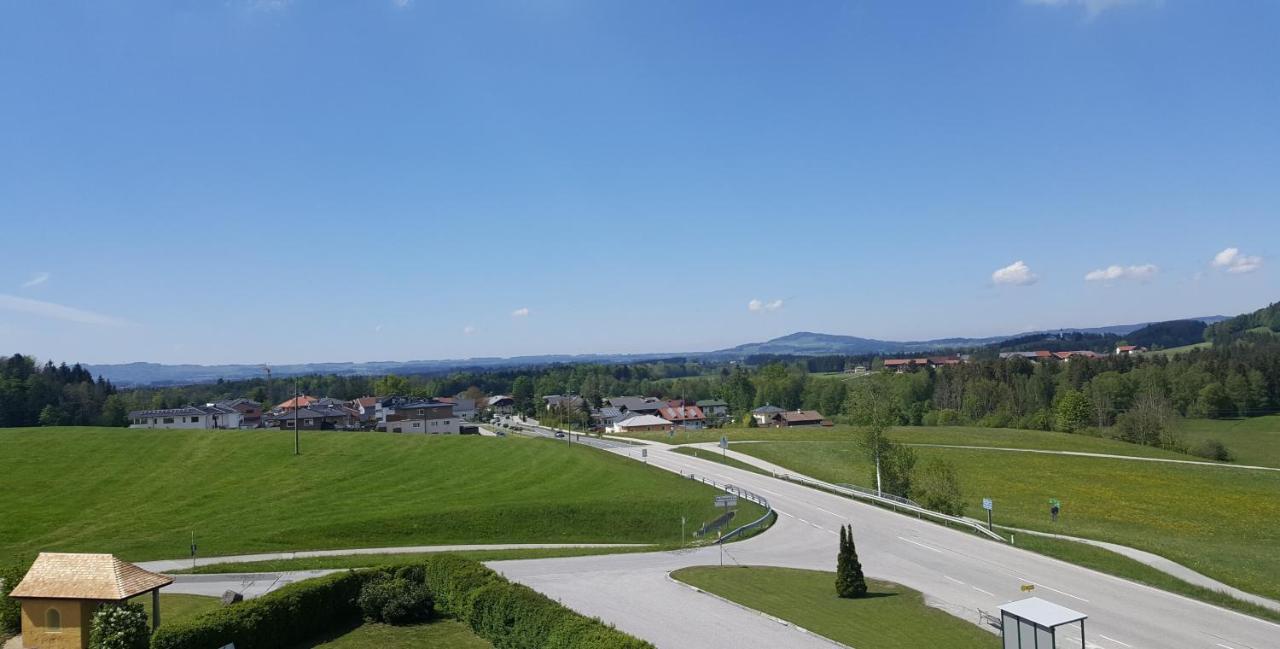 Gasthof Neuhofen Eugendorf Buitenkant foto